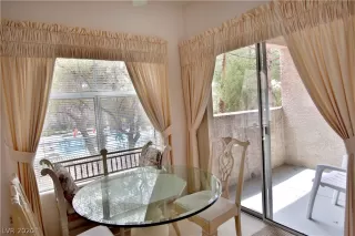 Photo #3: 2222242 Listing