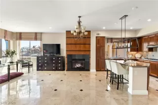 Photo #1: 2222246 Listing