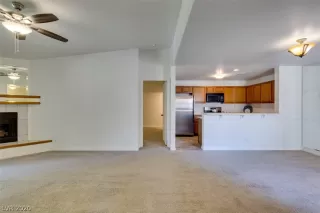 Photo #5: 2222278 Listing 