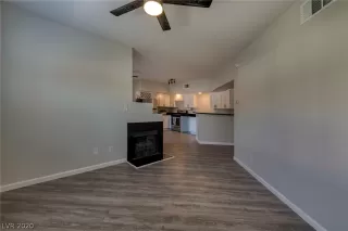 Photo #5: 2222366 Listing