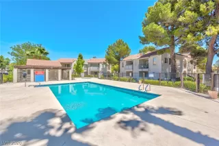 Photo #1: 2222369 Listing