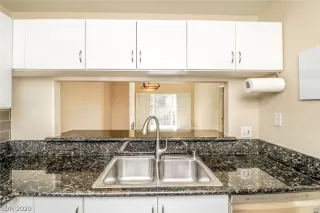 Photo #3: 2222421 Listing 