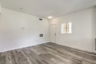 Photo #3: 2222460 Listing 