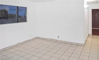 Photo #1: 2222478 Listing 