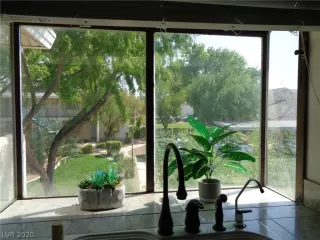 Photo #2: 2222489 Listing 