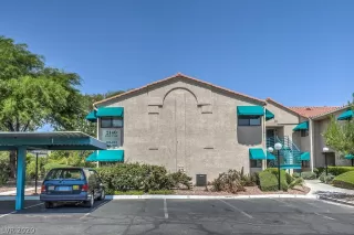 Photo #1: 2222500 Listing