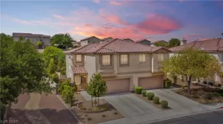 Photo #1: 2222533 Listing