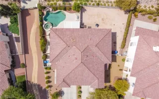 Photo #5: 2222533 Listing