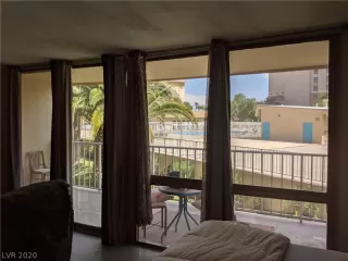 Photo #2: 2222549 Listing 