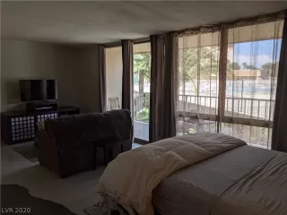 Photo #5: 2222549 Listing 