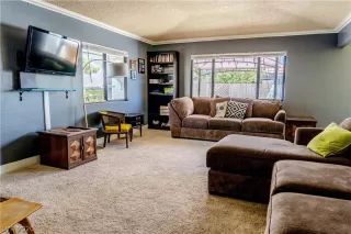 Photo #4: 2222552 Listing