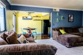 Photo #5: 2222552 Listing