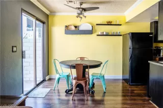 Photo #6: 2222552 Listing