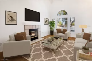 Photo #1: 2222586 Listing