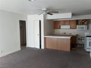 Photo #4: 2222593 Listing 