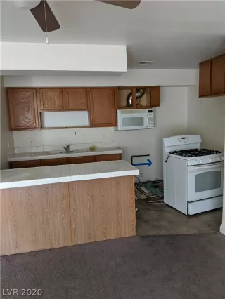 Photo #5: 2222593 Listing 