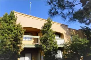 Photo #1: 2222600 Listing 
