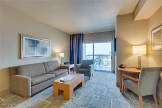 Photo #2: 2222672 Listing 