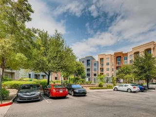 Photo #1: 2222675 Listing