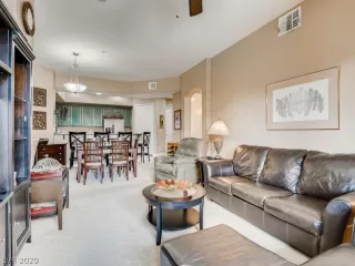 Photo #6: 2222675 Listing