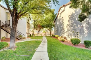 Photo #3: 2222682 Listing