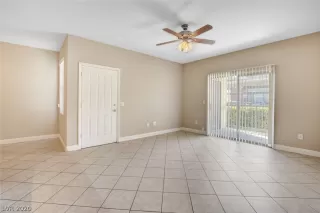 Photo #6: 2222707 Listing