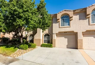 Photo #1: 2222723 Listing