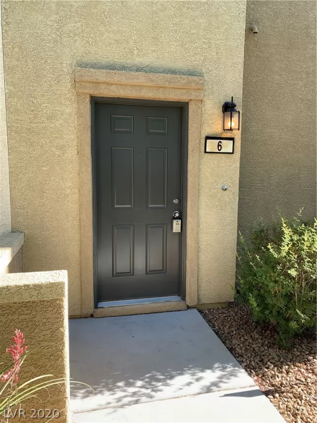 MLS: 2222725 Condo For Sale