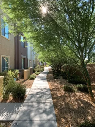 Photo #1: 2222725 Listing 