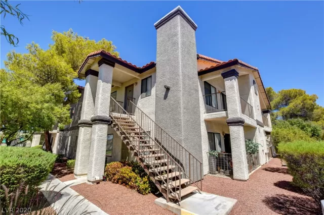 MLS: 2222738 Condo For Sale