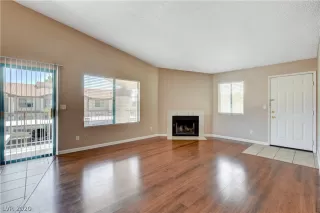 Photo #3: 2222738 Listing