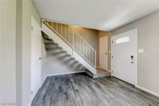 Photo #2: 2222773 Listing