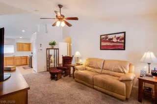 Photo #6: 2222800 Listing 