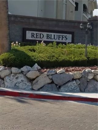 Photo #1: 2222813 Listing 