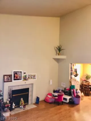 Photo #1: 2222919 Listing