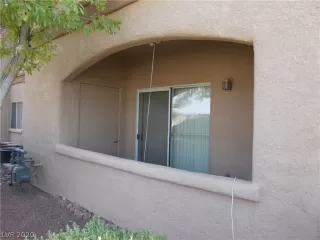 Photo #2: 2222921 Listing