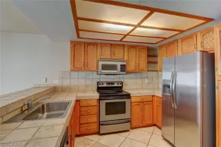 Photo #2: 2222947 Listing 