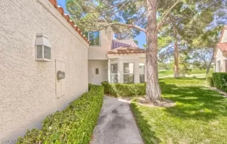 Photo #1: 2223017 Listing 