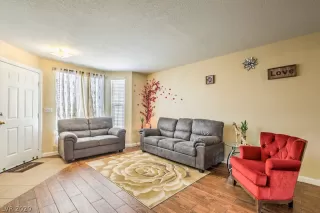 Photo #4: 2223065 Listing 