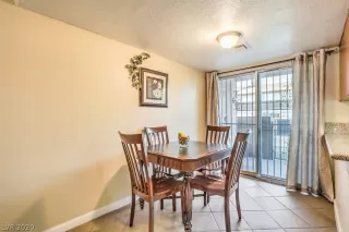 Photo #6: 2223065 Listing 