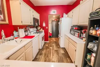 Photo #4: 2223100 Listing