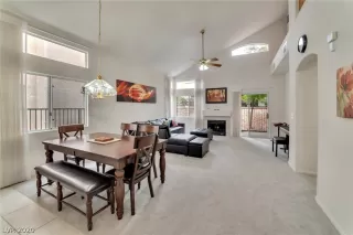 Photo #5: 2223120 Listing