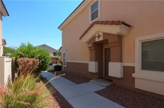 Photo #1: 2223123 Listing 