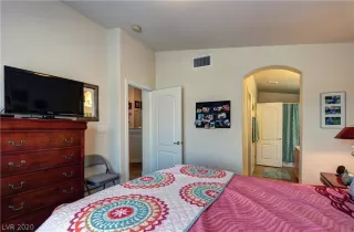 Photo #6: 2223123 Listing 