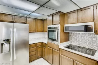 Photo #6: 2223230 Listing