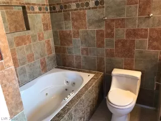 Photo #6: 2223257 Listing 