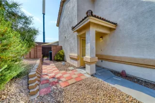 Photo #2: 2223282 Listing 