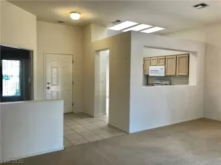 Photo #3: 2223346 Listing