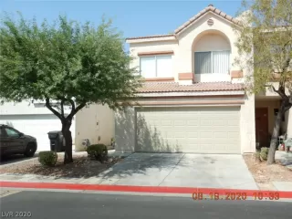 Photo #1: 2223395 Listing