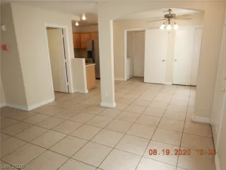 Photo #2: 2223395 Listing
